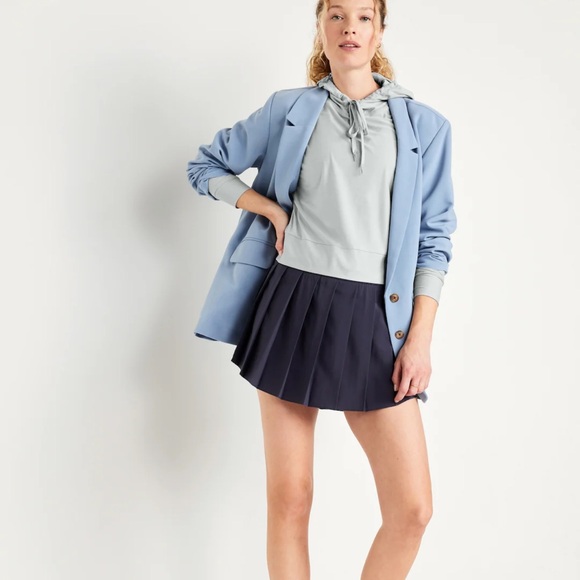 NWT OLD NAVY CloudMotion Crop Hoodie COLOR CLOUD COVER SIZE-LARGE - Picture 3 of 5